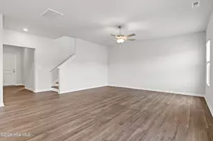 141 N Squires Run Ln, Richlands, NC 28574 - Photo 6