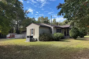 119 Bessie Rd, Carthage, NC 28327 - Photo 6
