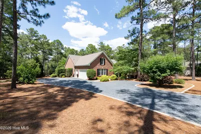 46 Whitehaven Drive, Pinehurst, NC 28374 - Photo 2