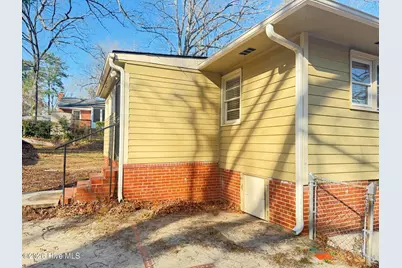 1003 Mohawk Avenue, Fayetteville, NC 28303 - Photo 8