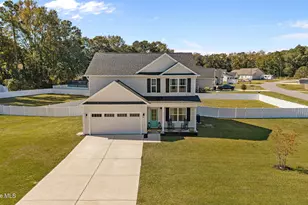 120 Persimmon Dr, New Bern, NC 28562 - Photo 1
