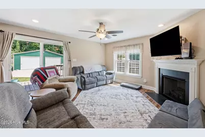 407 Bradford Drive, New Bern, NC 28560 - Photo 16