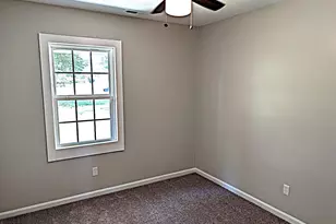 109 Royal Ct, Jacksonville, NC 28546 - Photo 16