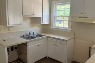 1111 Grove St N, Wilson, NC 27893 - Photo 8
