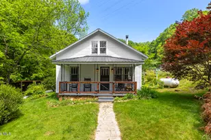 1740 Winding Stairs Rd, Topton, NC 28781 - Photo 10