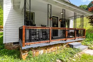 1740 Winding Stairs Rd, Topton, NC 28781 - Photo 14
