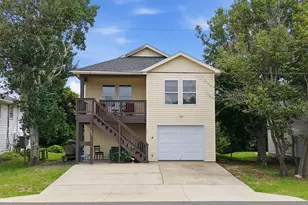 309 W Durham St, Kill Devil Hills, NC 27948 - Photo 2