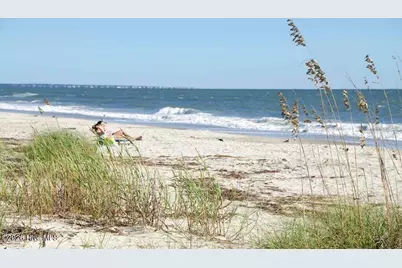 4215 W Beach Drive, Oak Island, NC 28465 - Photo 20