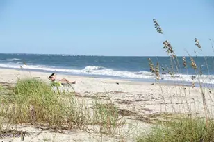 4215 W Beach Dr, Oak Island, NC 28465 - Photo 20