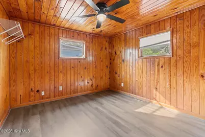 129 NE 18th Street NE, Oak Island, NC 28465 - Photo 8