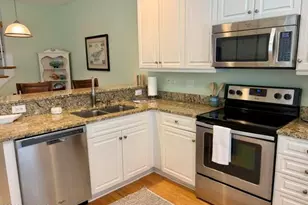 310 Marina View Dr, Southport, NC 28461 - Photo 10