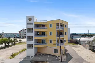 302 Canal Dr, Carolina Beach, NC 28428 - Photo 24