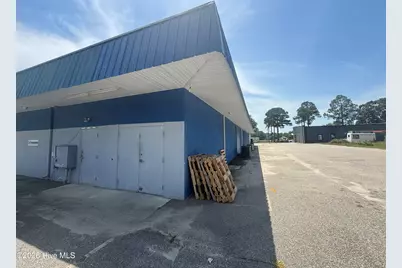 105 N East Street, Roseboro, NC 28382 - Photo 32