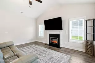 80 Forsyth Ln, Rocky Point, NC 28457 - Photo 8