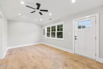 2609 Arendell Street, Morehead City, NC 28557 - Photo 32