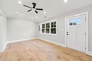 2609 Arendell St, Morehead City, NC 28557 - Photo 32