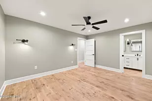 2609 Arendell St, Morehead City, NC 28557 - Photo 20