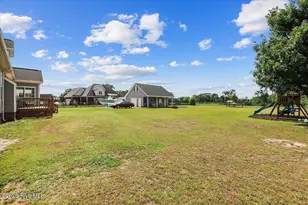 105 Pointe Dr, La Grange, NC 28551 - Photo 4