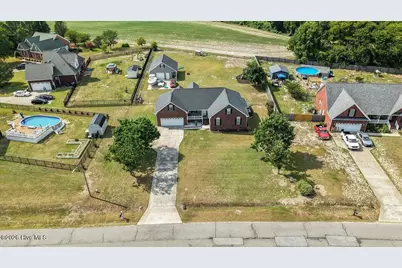 105 Pointe Drive, La Grange, NC 28551 - Photo 14