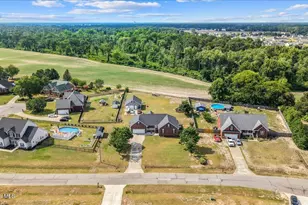 105 Pointe Dr, La Grange, NC 28551 - Photo 16