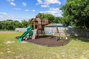 105 Pointe Dr, La Grange, NC 28551 - Photo 20