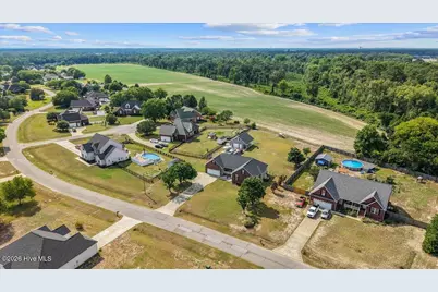 105 Pointe Drive, La Grange, NC 28551 - Photo 22