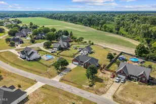 105 Pointe Dr, La Grange, NC 28551 - Photo 22
