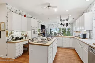 308 Silver Creek Landing Rd, Swansboro, NC 28584 - Photo 24