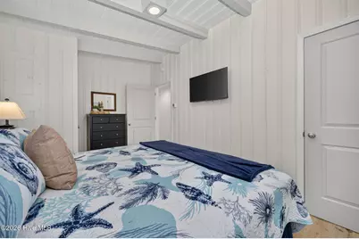 105 SE 76th Street, Oak Island, NC 28465 - Photo 16
