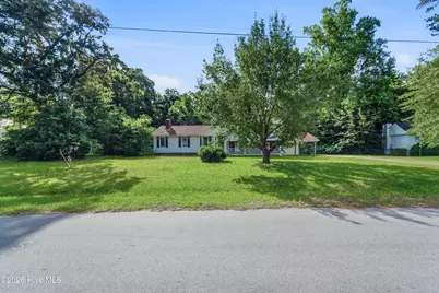 220 Edgewood Drive, Jacksonville, NC 28546 - Photo 54