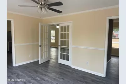 220 Edgewood Drive, Jacksonville, NC 28546 - Photo 14