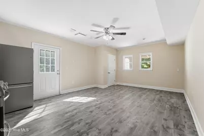 220 Edgewood Drive, Jacksonville, NC 28546 - Photo 56