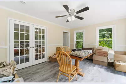 220 Edgewood Drive, Jacksonville, NC 28546 - Photo 16