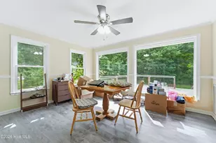 220 Edgewood Dr, Jacksonville, NC 28546 - Photo 12