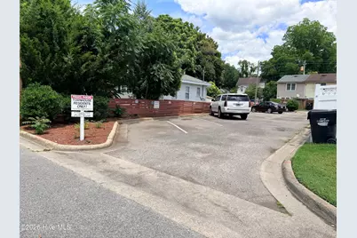 608 W Church Street, Elizabeth City, NC 27909 - Photo 22