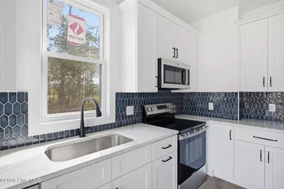 361 Sunset Road, Southport, NC 28461 - Photo 6