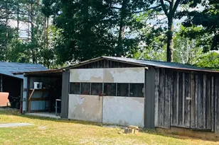 2537 Alton Rd, Eagle Springs, NC 27242 - Photo 6