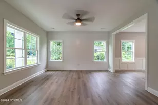 2106 Holly Dr, Wilmington, NC 28401 - Photo 4