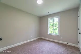 2106 Holly Dr, Wilmington, NC 28401 - Photo 18