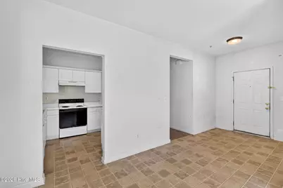 4521 Sagedale Drive #Unit 101, Wilmington, NC 28405 - Photo 12