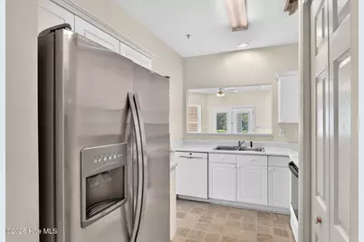 4521 Sagedale Drive #Unit 101, Wilmington, NC 28405 - Photo 8