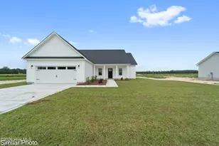 926 Whaley Rd, Kinston, NC 28501 - Photo 1