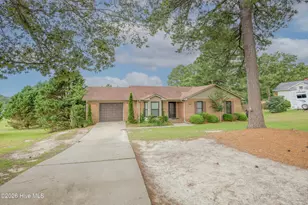 201 Sarason Pl, Vass, NC 28394 - Photo 2