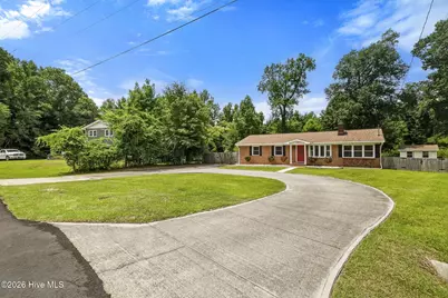 123 Greencrest Circle, Jacksonville, NC 28540 - Photo 4