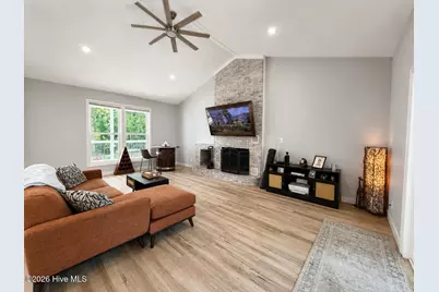 9 Cherokee Drive, Havelock, NC 28532 - Photo 6