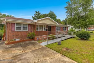 6117 Louise St, Fayetteville, NC 28314 - Photo 2