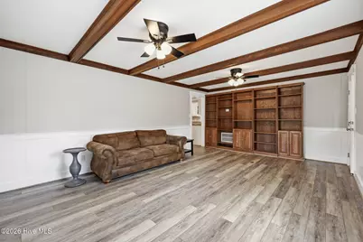 700 Robin Road, Morehead City, NC 28557 - Photo 6