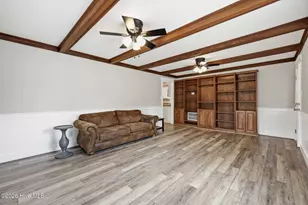 700 Robin Rd, Morehead City, NC 28557 - Photo 6
