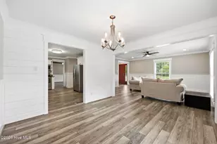700 Robin Rd, Morehead City, NC 28557 - Photo 16