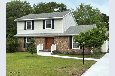 700 Robin Road, Morehead City, NC 28557 - Photo 2